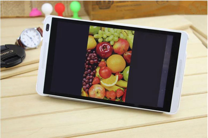  02  Tablet case Plastic Huawei MediaPad M1