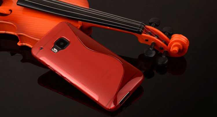  05  Silicone HTC One S9