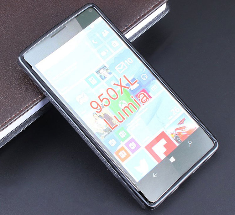  28  Silicone Microsoft Lumia 950 XL