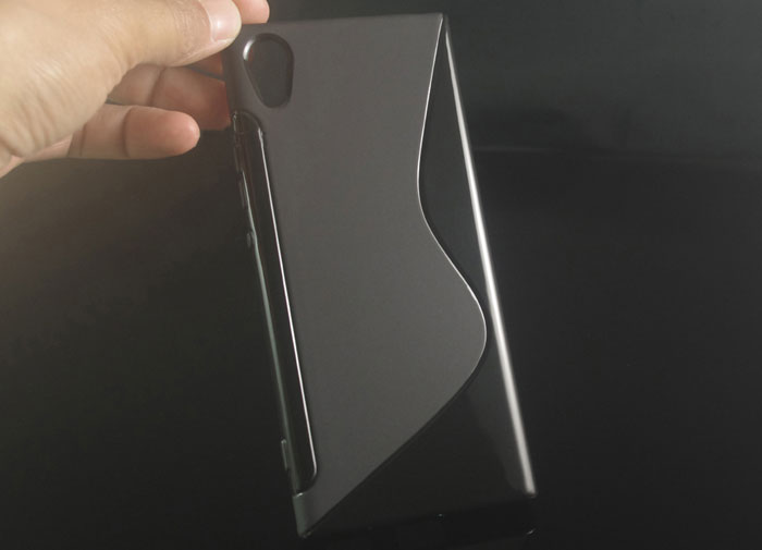  15  Silicone Sony Xperia XA1